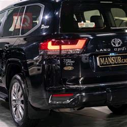 تۆیۆتا لاند کروزەر